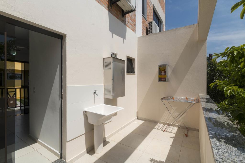 Residencial Los Abuelos ボンビーニャス エクステリア 写真